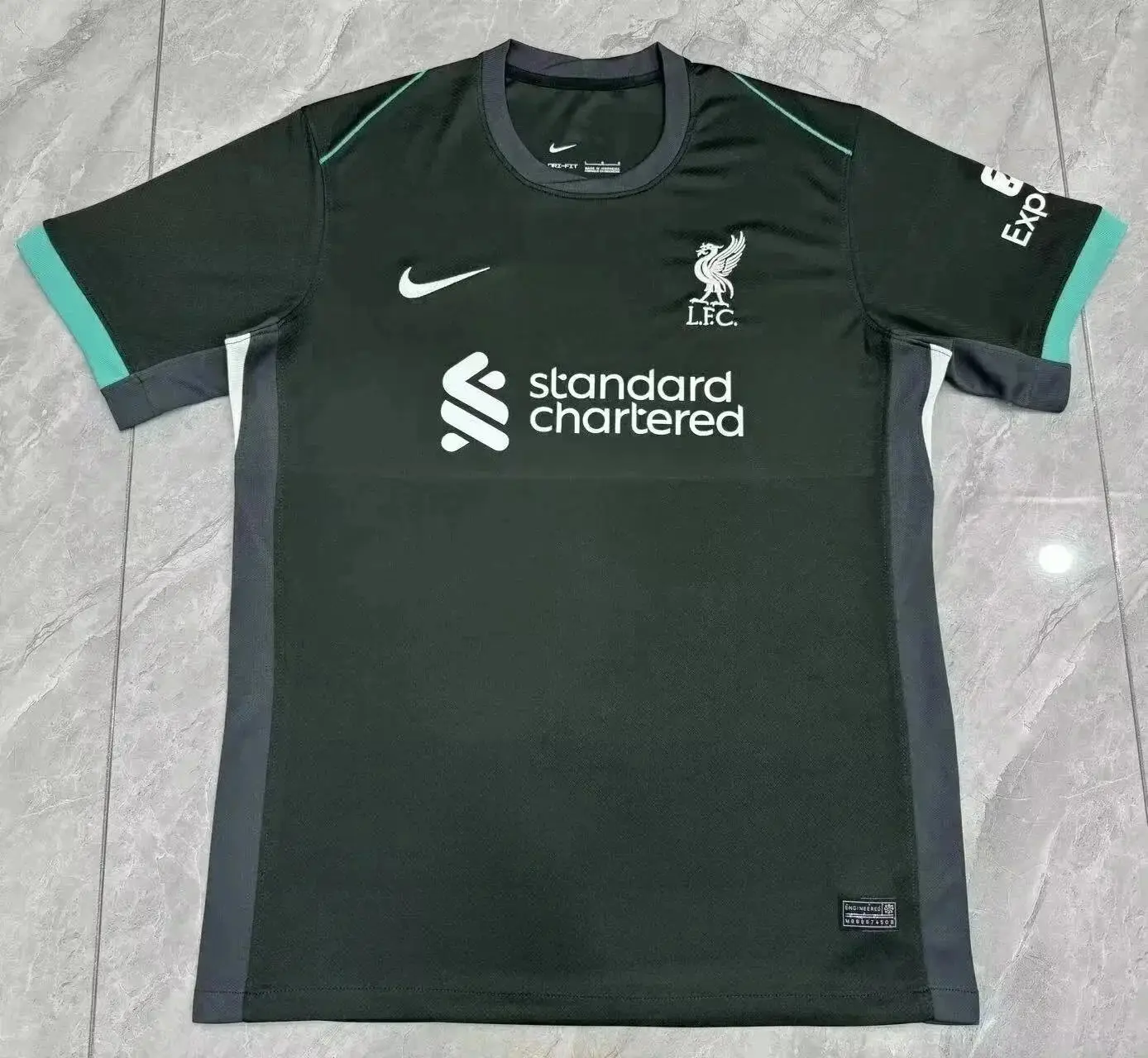 24-25利物浦客场