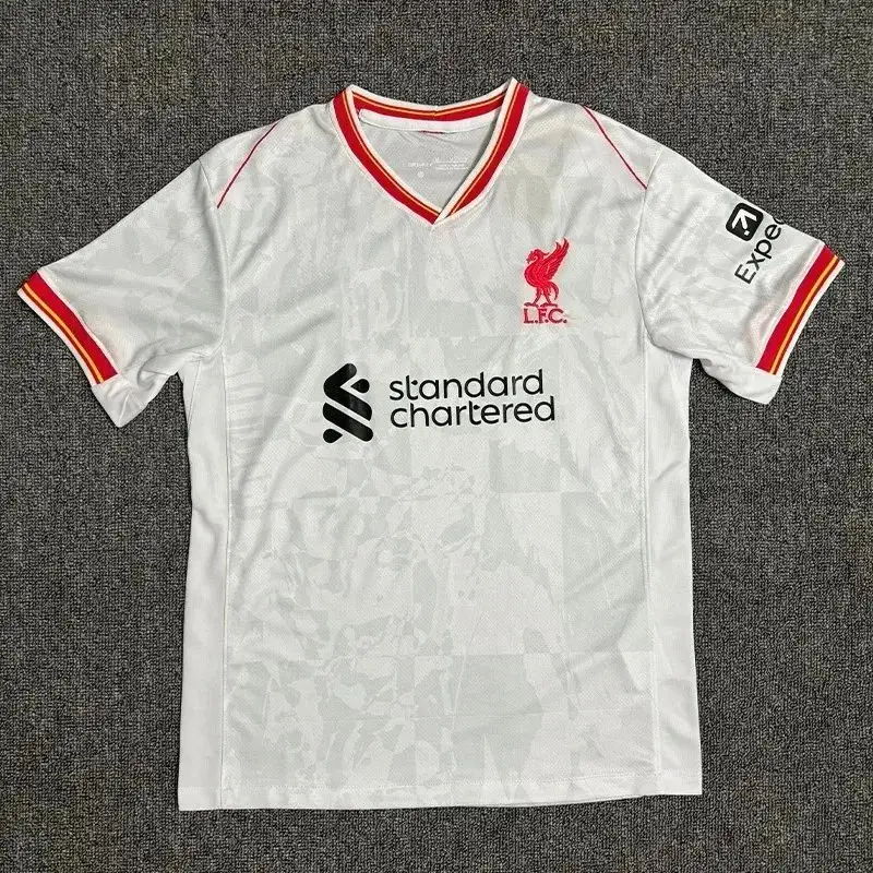 2425 Liverpool Second Guest