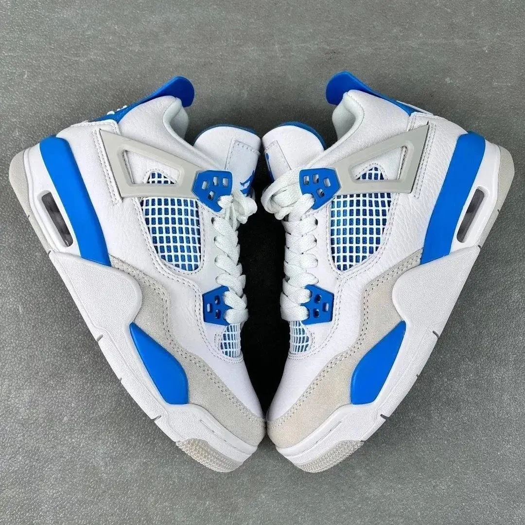 Military Blue（2024）