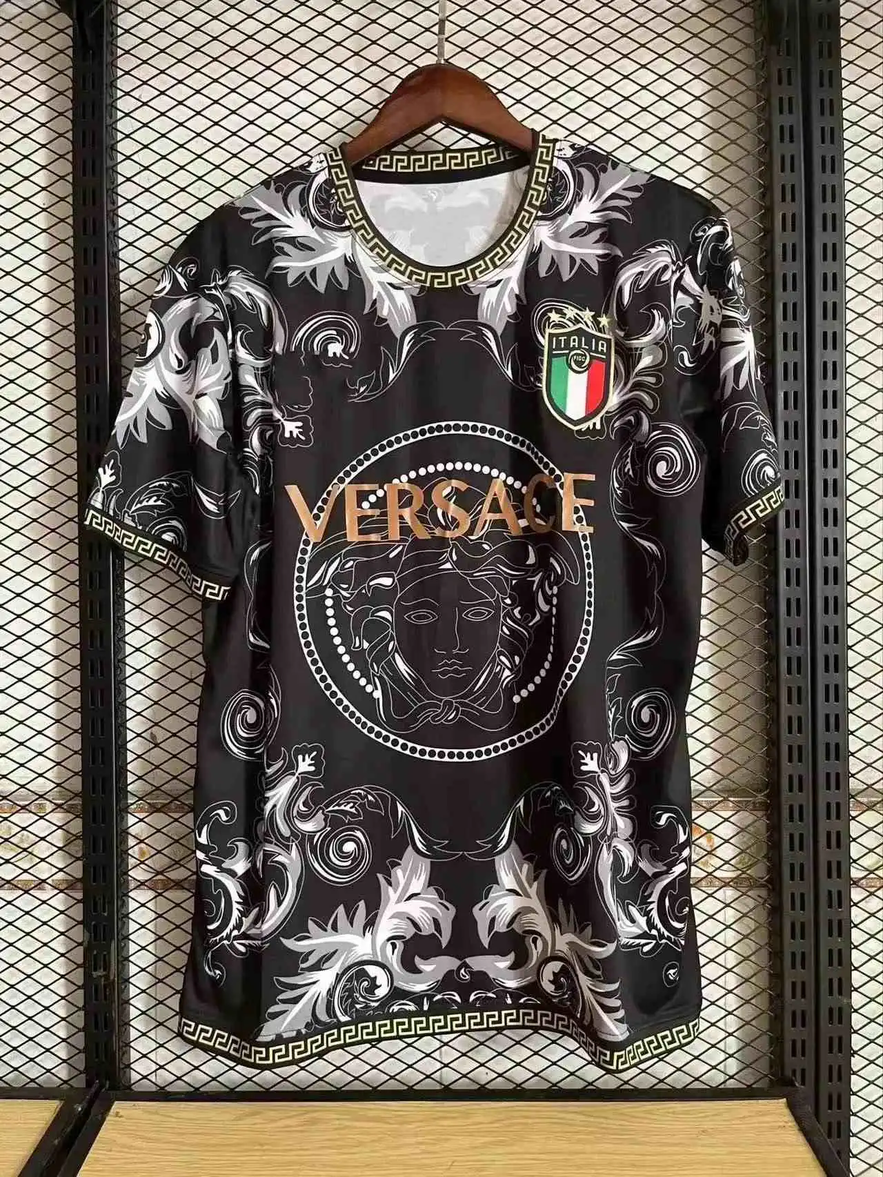 Italian Black Special Edition