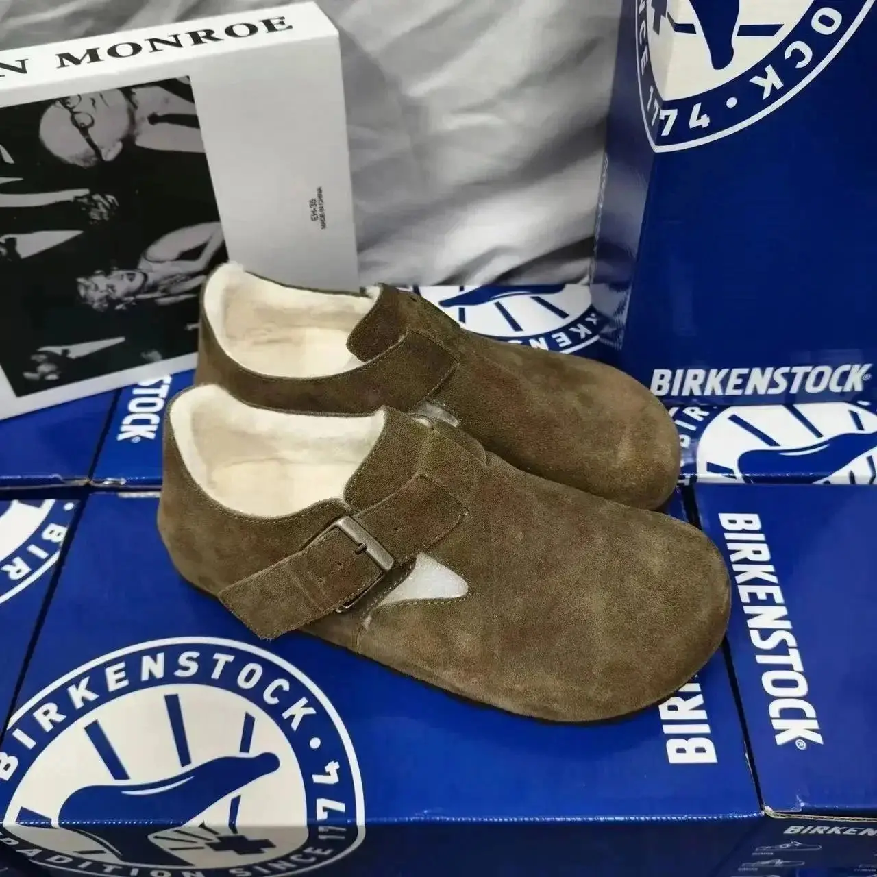 All inclusive gray green velvet