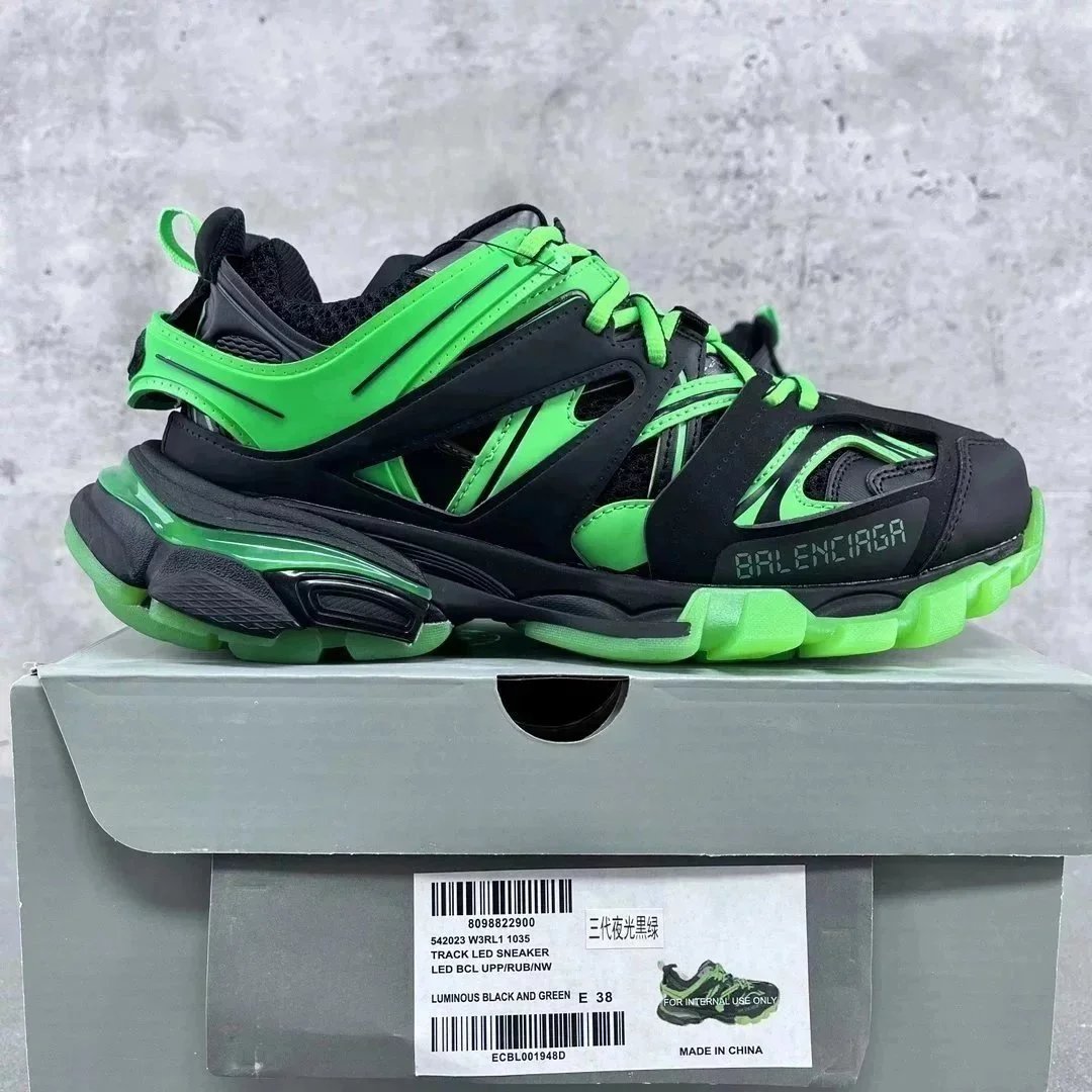 GOOD Paris Track3.0 Night Light Dark Green