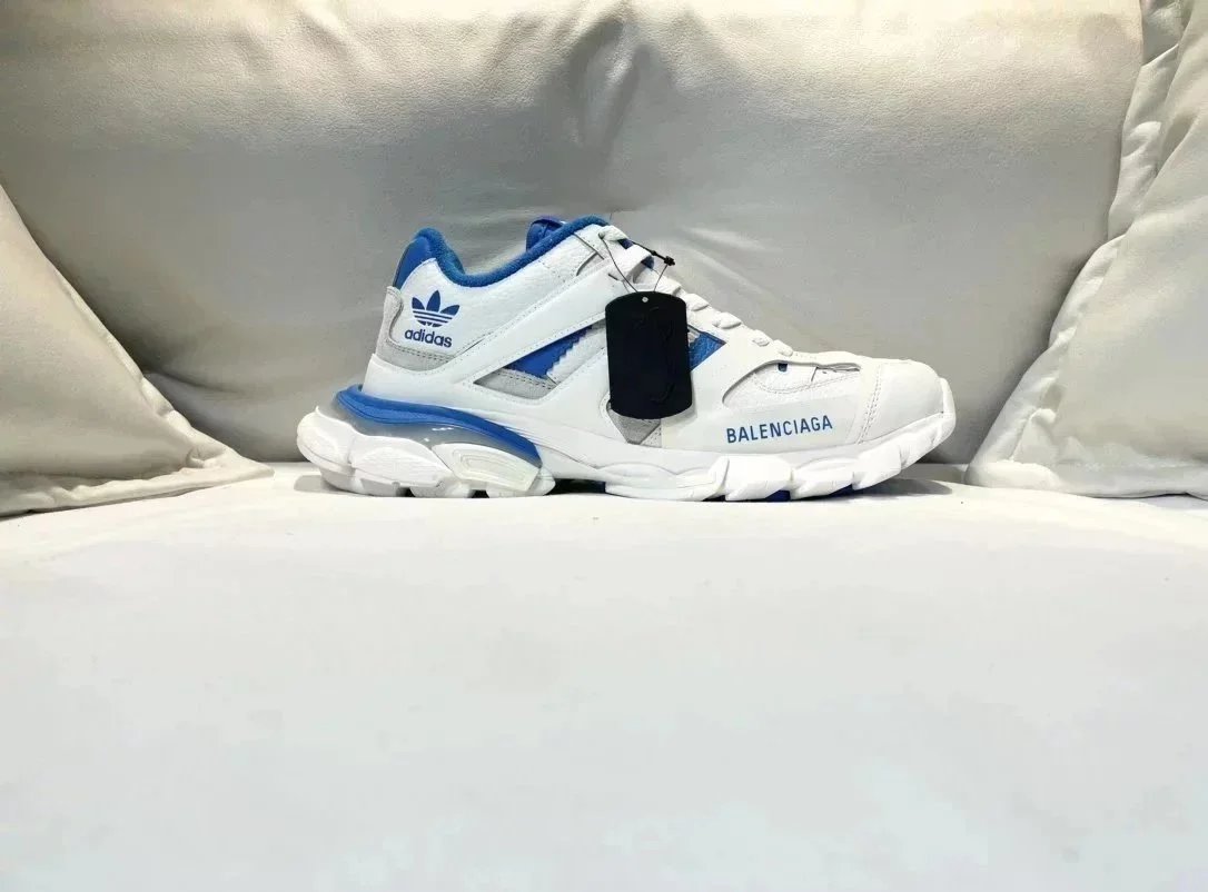 GOOD Paris Track3.0 Co branded Blue and White