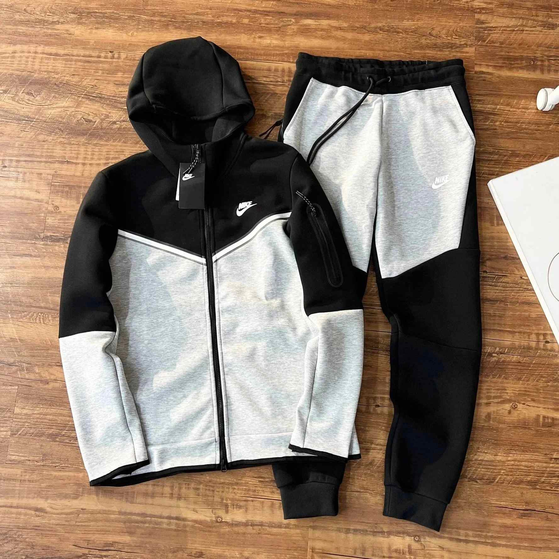 Set in black and dark gray