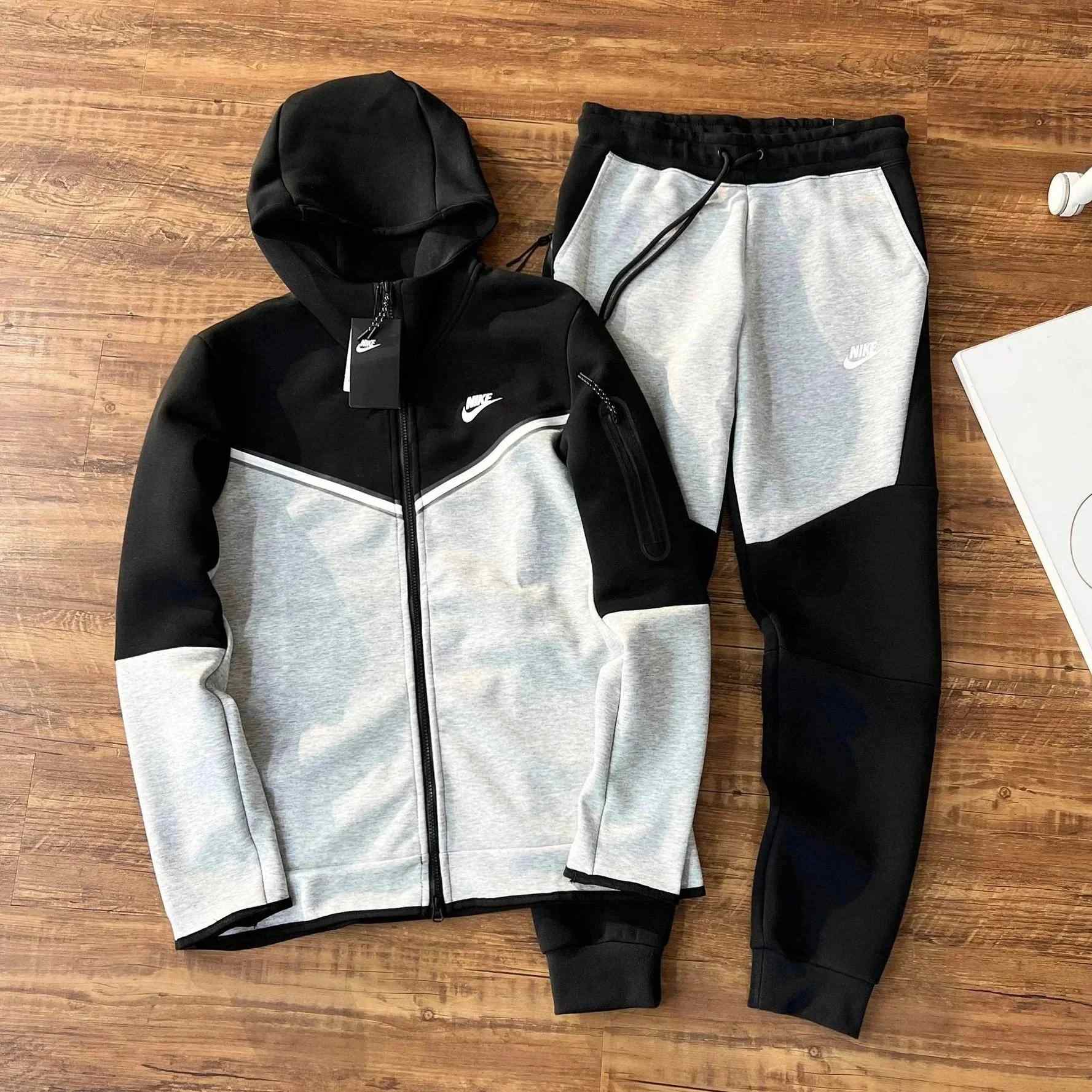 Set in black and dark gray